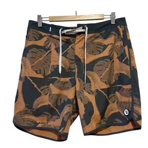 Vuori Men's Palo Santo Deco Elastic Waist High Rise Cruise Boardshorts Size 33